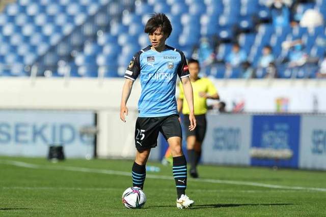 哈特21+15恩比德空砍34+11 尼克斯险胜76人2-0